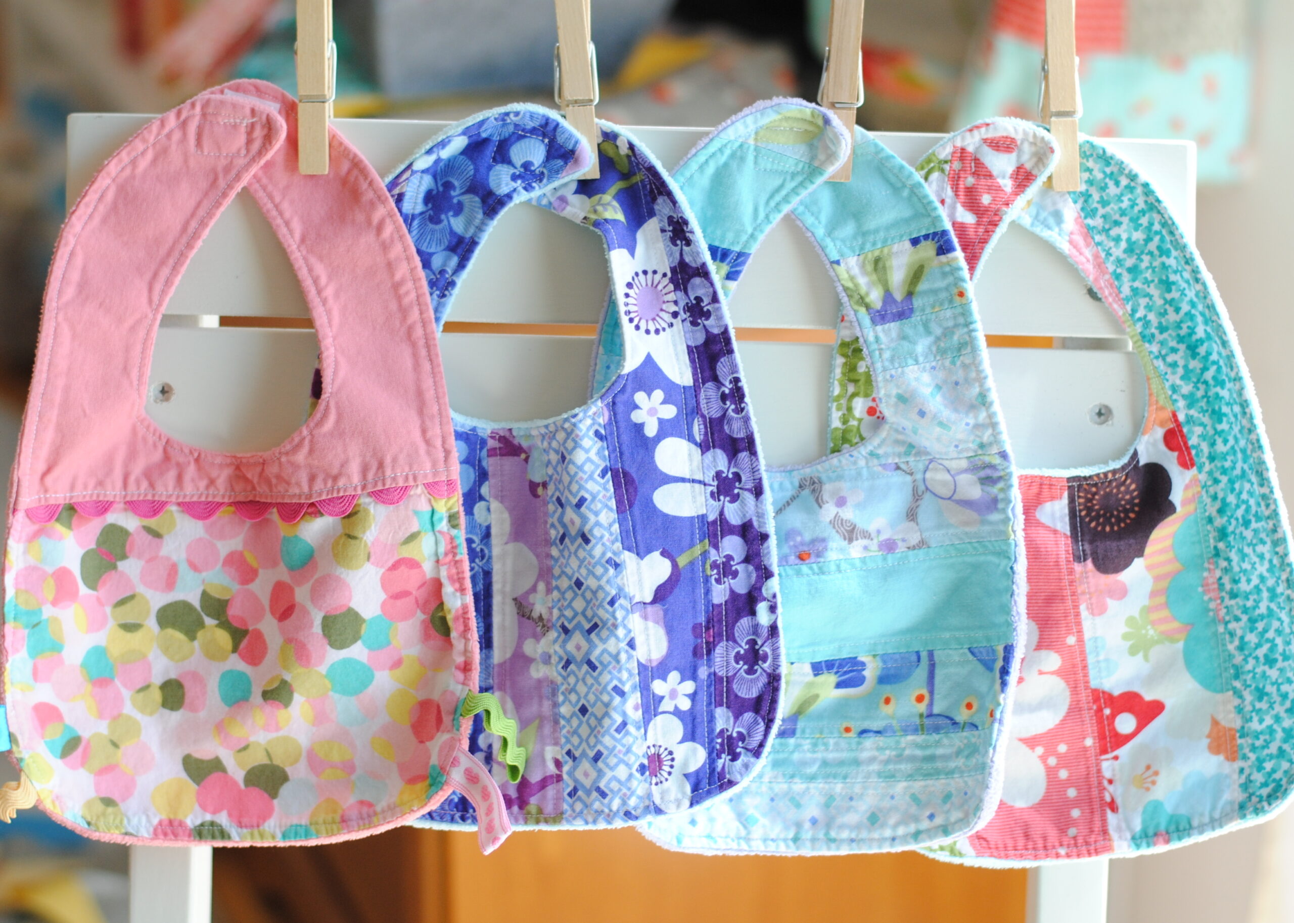 Little Baby Bibs {Tutorial} - Clover & Violet