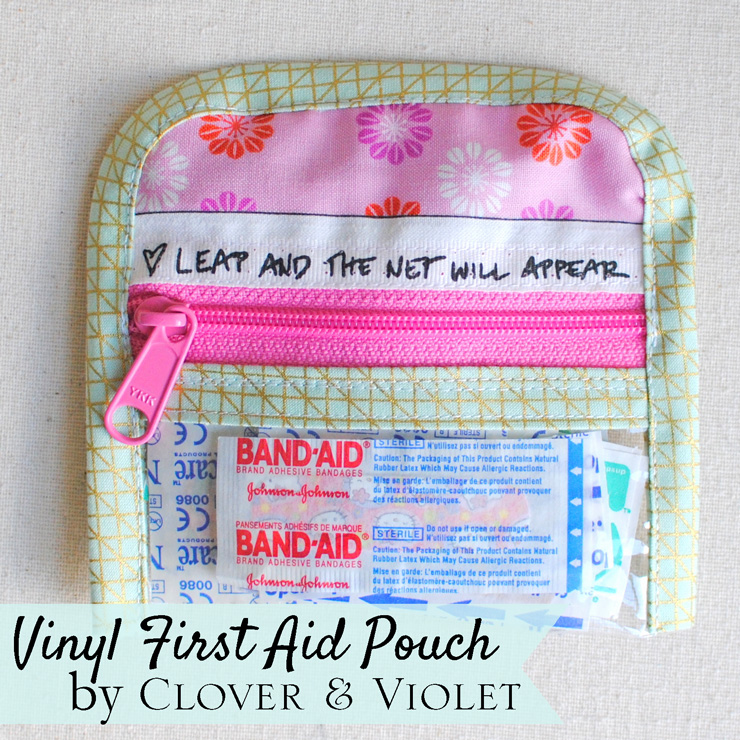 Last Minute Gift Tutorial: Patchwork Tea Mat with Inside Pocket